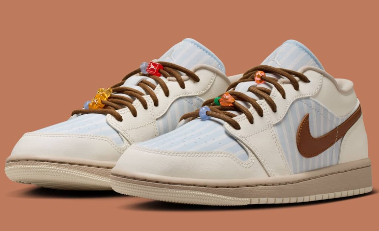 Air Jordan 1 Low Pinstripe Pack Hydrogen Blue Cream Womens White Blue IR7553-422